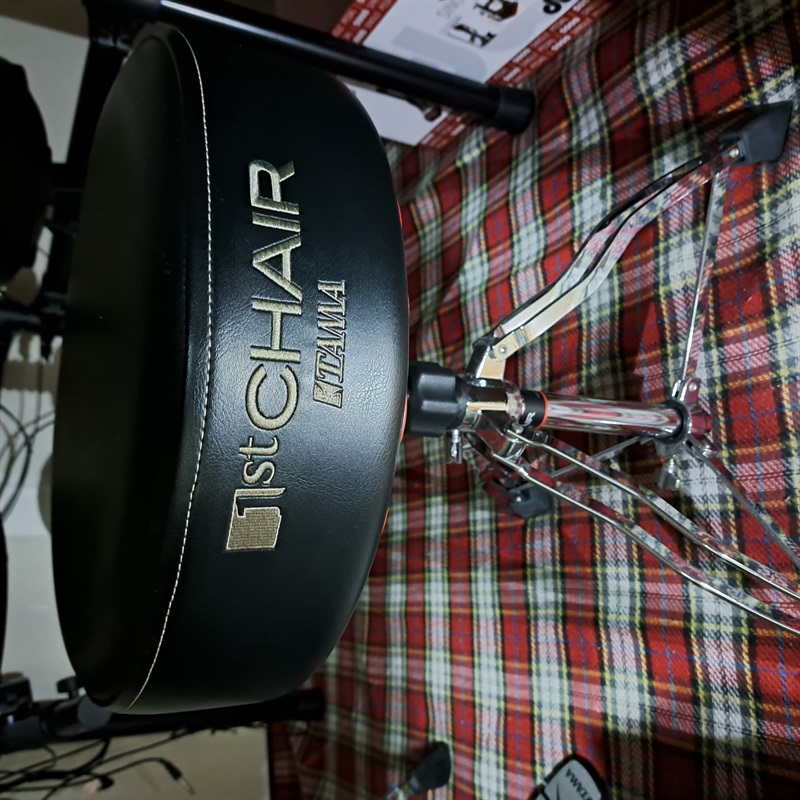 TAMA 1st CHAIRの画像